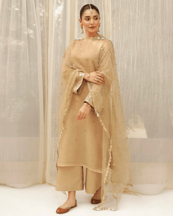 Golden Grace | 3-Piece Stitched Suit