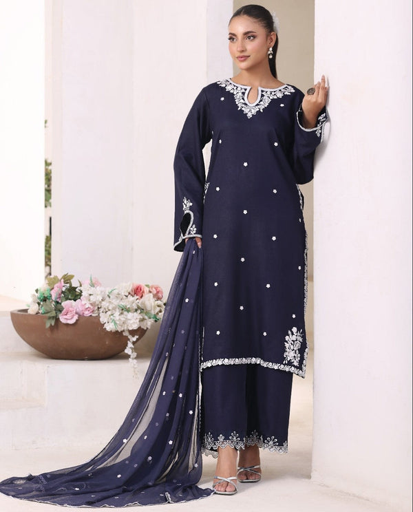 Royal Raag|3 Piece Stitched Outfit